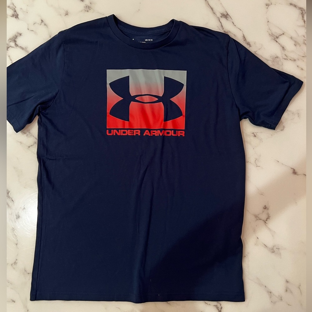 Under Armour men’s baseball T-shirt Large